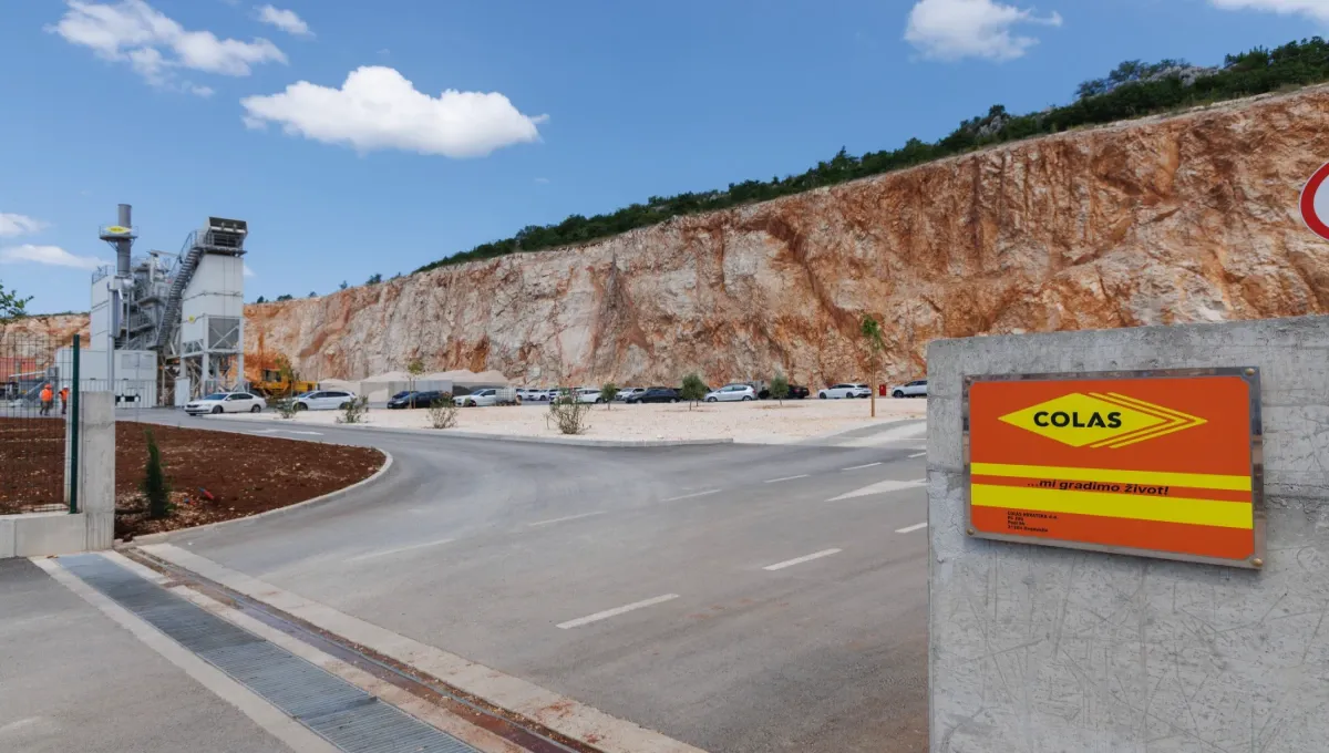 PREDSTAVLJANJE AB SPLIT